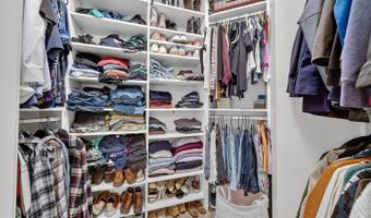 4550 STRUTFIELD Ln #2213, Alexandria, VA 22311