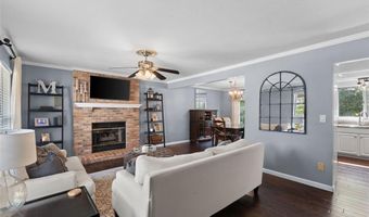 1537 Greenfield Crossing Ct, Ballwin, MO 63021