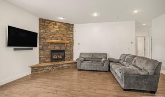 2320 Windsor Dr, Blackfoot, ID 83221