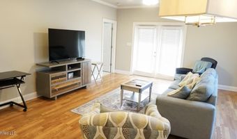 183 Mcdonnell Ave 304, Biloxi, MS 39531