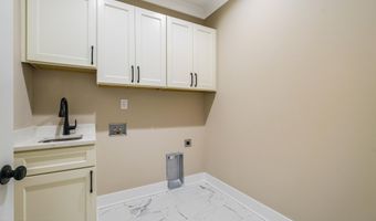 1034 N Linden Dr, Alcoa, TN 37701
