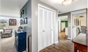 63 Hunters Ln, Amherst, NY 14221