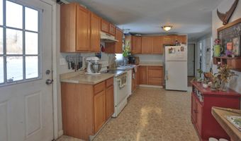 162 Waldo Ave, Belfast, ME 04915