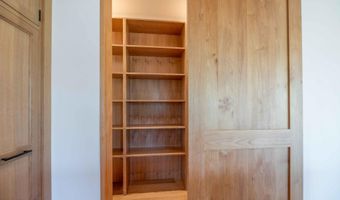 2224 Careful Ave, Agoura Hills, CA 91301