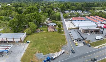 5929 Joe Frank Harris Pkwy NW, Adairsville, GA 30103
