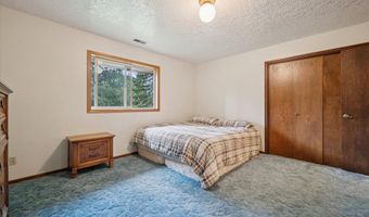 12834 EHLEN Rd, Aurora, OR 97002
