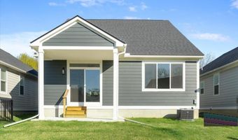 27633 Maryjane Ln E, Chesterfield, MI 48047
