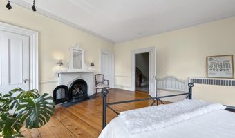 208 High St, Belfast, ME 04915