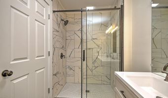 163 Valley View Dr, Abingdon, VA 24210