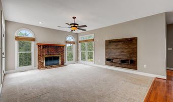 24188 SPRING MEADOW Cir, Aldie, VA 20105