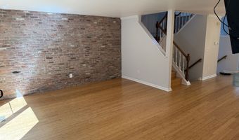 11 Boulevard Dr 12-54, Danbury, CT 06810