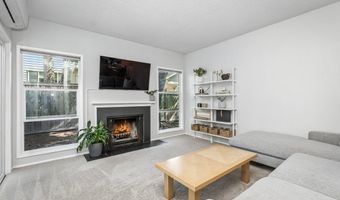 12015 SW SUSSEX St, Beaverton, OR 97008