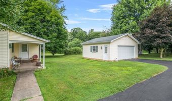 11167 Lair Rd NE, Alliance, OH 44601