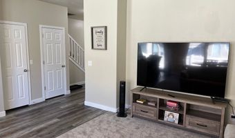 272 W 680 N, Centerville, UT 84014