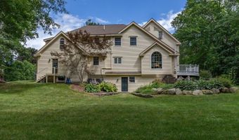 43 Darling Parke Dr, Bangor, ME 04401