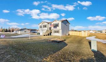 603 8th Ave W, Osakis, MN 56360