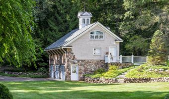 6 Pine Hill Rd, Burlington, CT 06013