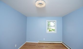 35 McAlpin St 6, Albany, NY 12209