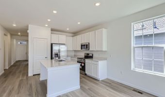 5127 N Quemoy St, Aurora, CO 80019