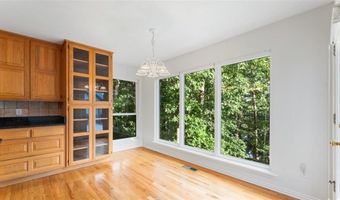 44 Devizis Dr, Bella Vista, AR 72714