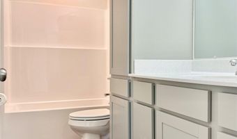 833 Ridgeview St, Belle Fourche, SD 57717