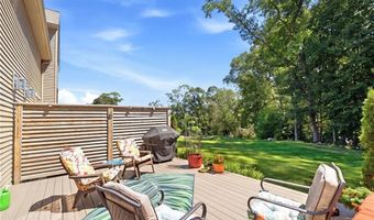 80 Conley Ave 6, Cranston, RI 02921