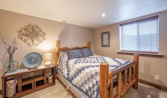 39 TRAIL RIDGE Rd, Alpine, WY 83128