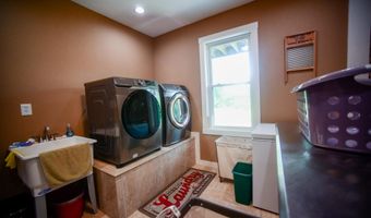 5753 N Golf Course Rd, Bicknell, IN 47512