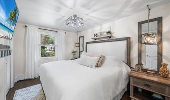 1392 Hope Rd, Cranston, RI 02831