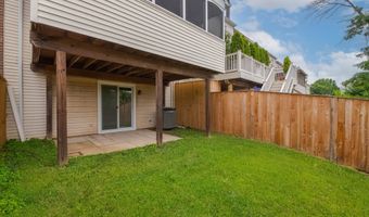 13 CARRIAGE WALK Ct, Baltimore, MD 21234