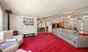 15947 Butterfield Ln, Anderson, CA 96007
