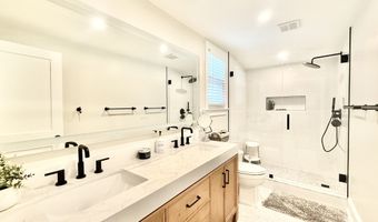 225 Hoyt St, Darien, CT 06820