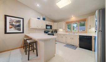 2119 CLOUDVIEW Ct, Appleton, WI 54914