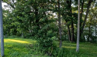 1701 Oakwood Ter, Albert Lea, MN 56007