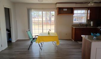 351 S 7th St S, Aurora, NC 27806