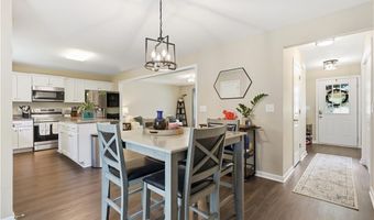 889 Berg St, Asheboro, NC 27203