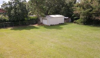 240 Whittle Cir, Ashburn, GA 31714