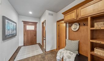 1203 NE 47th St, Ankeny, IA 50021
