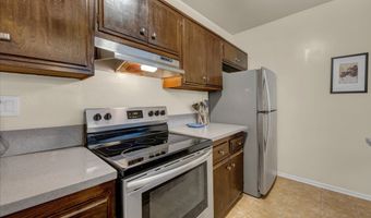 5349 Newcastle Ave 42, Encino, CA 91316