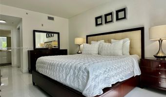 2775 NE 187th St 322, Aventura, FL 33180