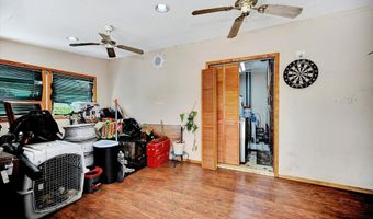 10 7th St, Aberdeen, NJ 07747