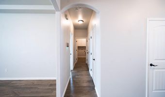 3802 Saguaro Dr, Carlsbad, NM 88220