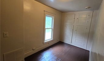 153 Ridgewood Dr, Amsterdam, OH 43903