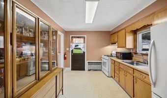 26 Liberty St, Andover, NJ 07801