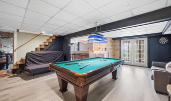 5 Pinecrest Cir, Bedford, NH 03110