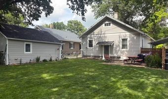917 9th St, Aurora, NE 68818