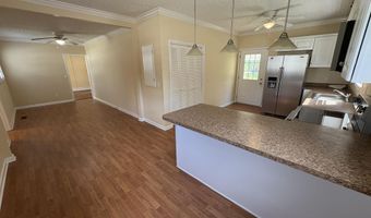 200 S Calhoun St, Bishopville, SC 29010