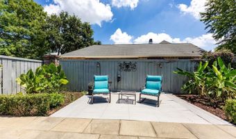 10757 Royal Ridge Ave, Baton Rouge, LA 70810