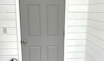 258 Johnson St, Alderson, WV 24910