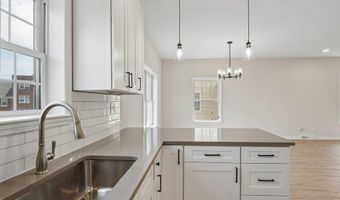 1992 RETTA GILLIAM Ct SE, Washington, DC 20020